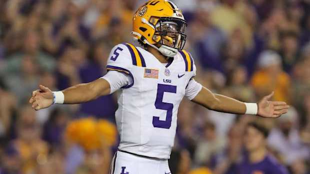 LSU quarterback Jayden Daniels
